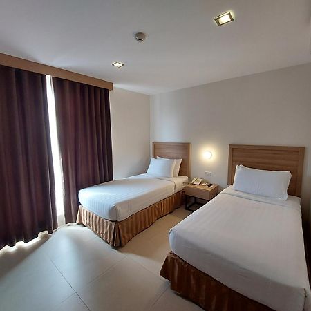 Mango Suites Tuguegarao City Exterior foto