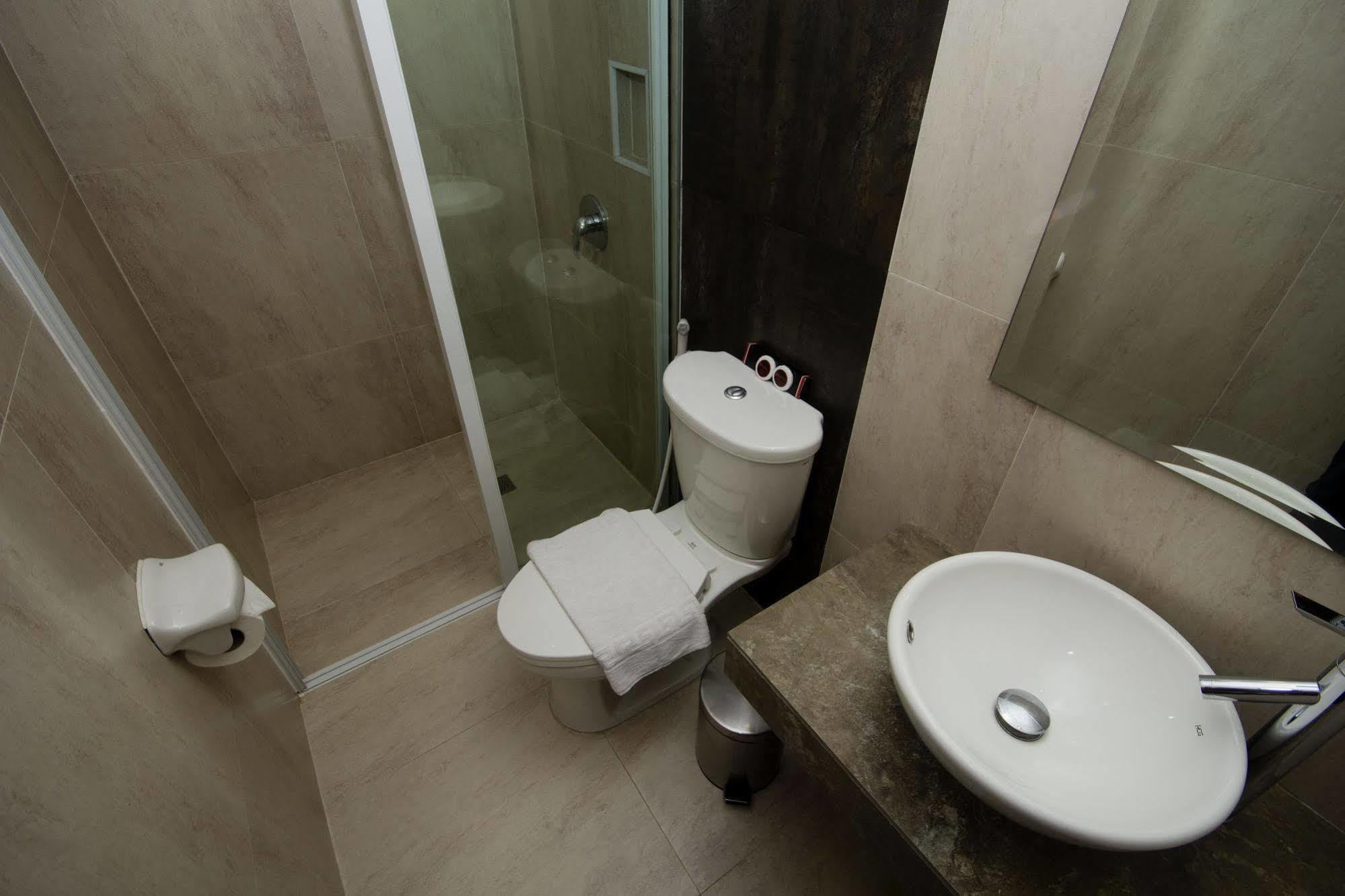 Mango Suites Tuguegarao City Exterior foto